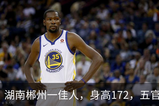 湖南郴州一佳人，身高172，五官精致到无懈可击